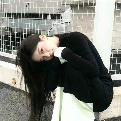 山茶花飘零